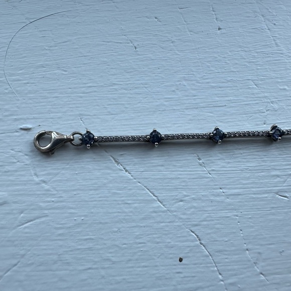 Pandora Pave Bar Bracelet - Picture 6 of 9